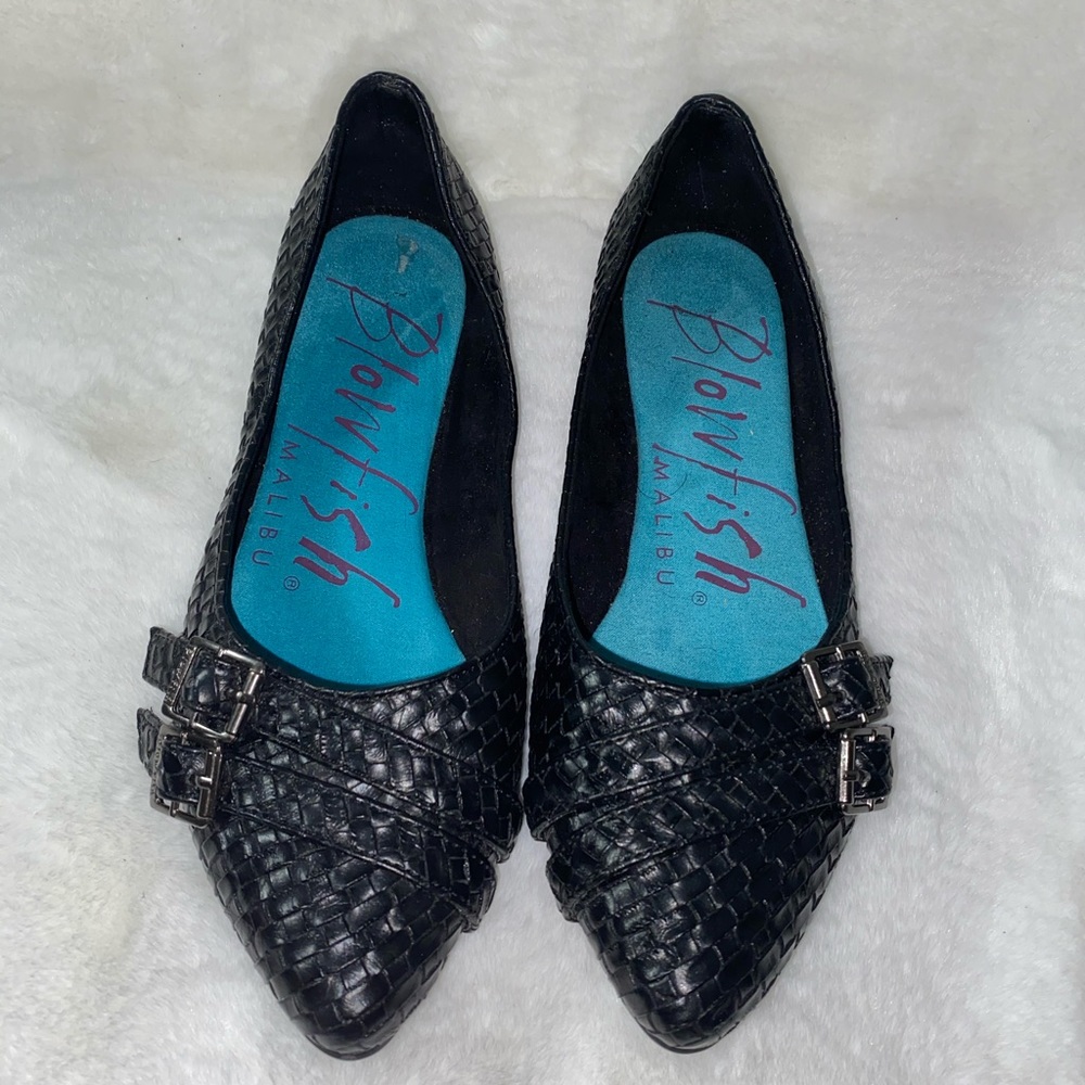 Black flats